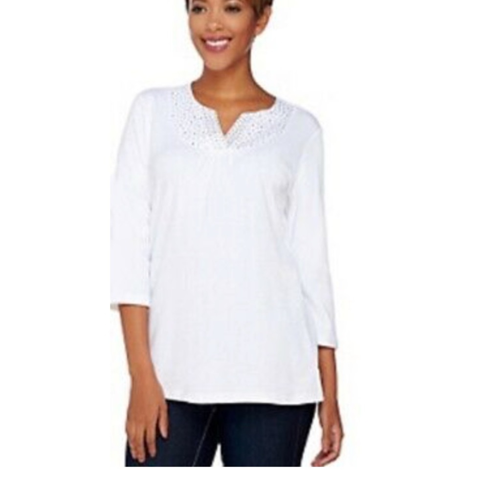 Quacker factory ruched sparkle v-neck shirt